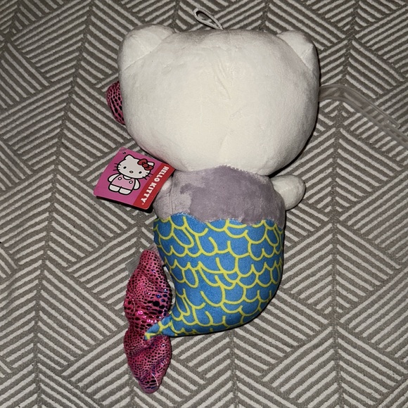 NWT Hello Kitty little mermaid collector plush, medium. - Picture 2 of 2